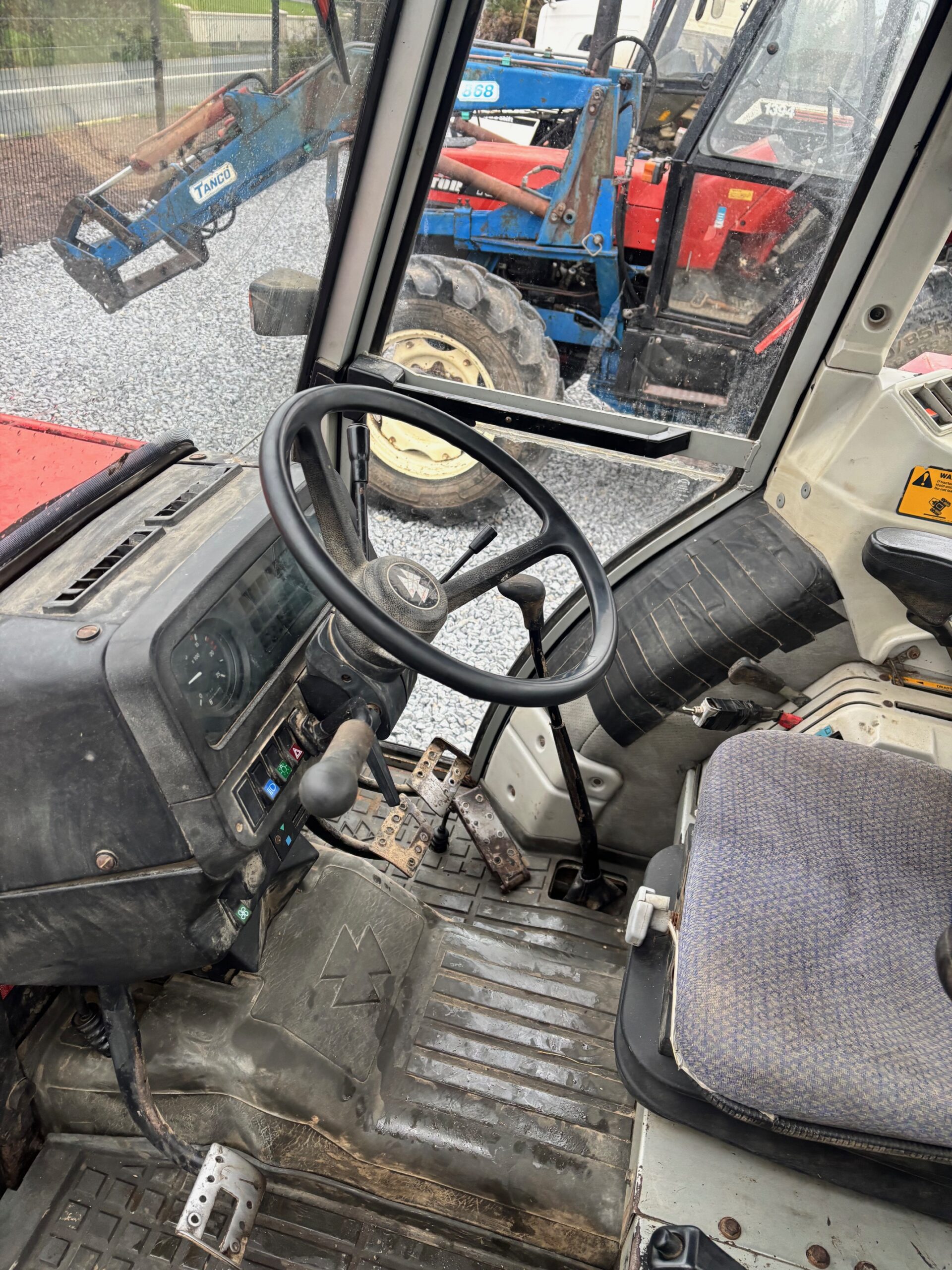 MASSEY FERGUSON 390T - Image 6